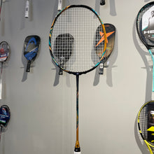 Ladda upp bild till gallerivisning, yonex Astrox 88 D Pro badmintonracket
